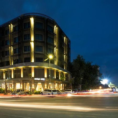Almond Hotel Bassac River Phnom Penh Eksteriør bilde