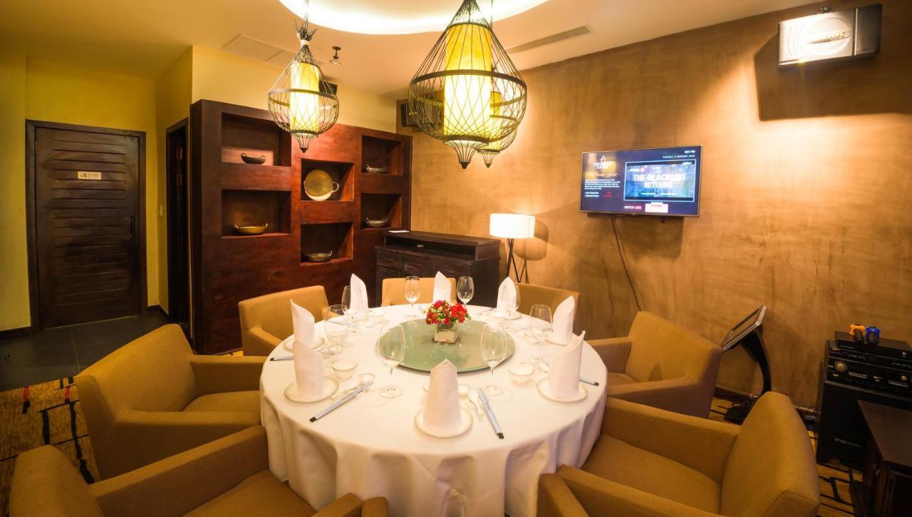 Almond Hotel Bassac River Phnom Penh Eksteriør bilde